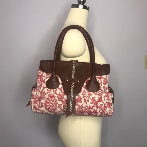 Tommy Hilfiger Upholstery Purse - Picture 1 of 8